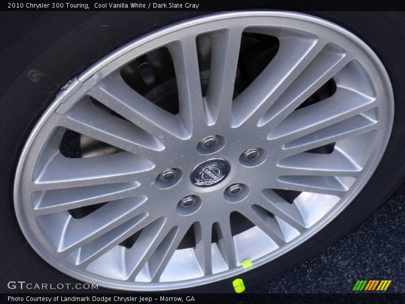 Cool Vanilla White / Dark Slate Gray 2010 Chrysler 300 Touring