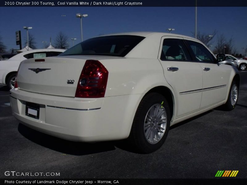 Cool Vanilla White / Dark Khaki/Light Graystone 2010 Chrysler 300 Touring