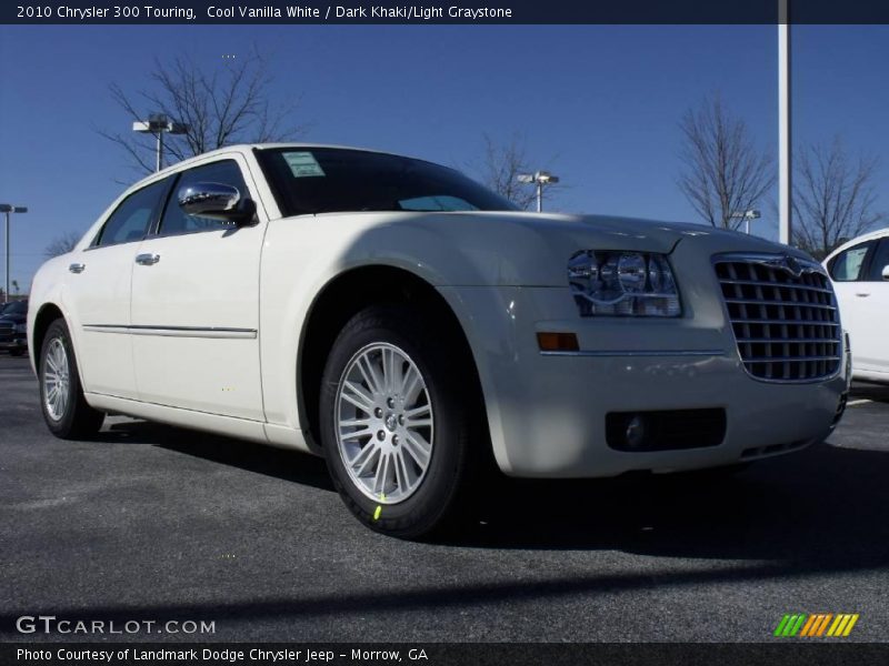 Cool Vanilla White / Dark Khaki/Light Graystone 2010 Chrysler 300 Touring