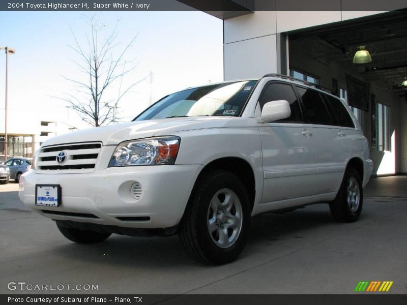 Super White / Ivory 2004 Toyota Highlander I4