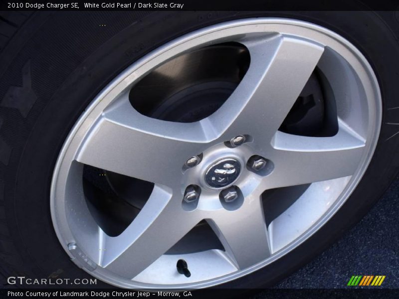 White Gold Pearl / Dark Slate Gray 2010 Dodge Charger SE