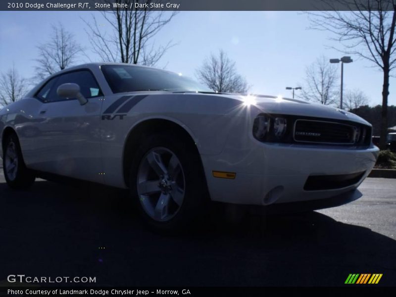 Stone White / Dark Slate Gray 2010 Dodge Challenger R/T