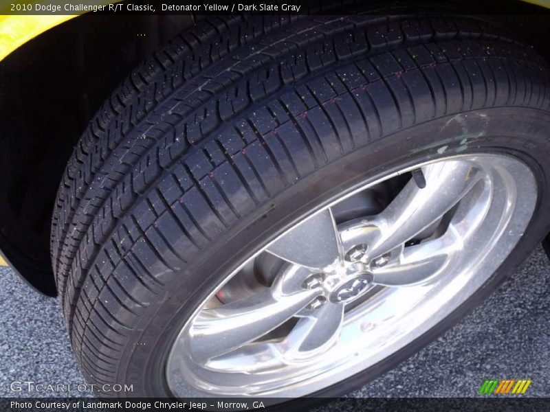 Detonator Yellow / Dark Slate Gray 2010 Dodge Challenger R/T Classic