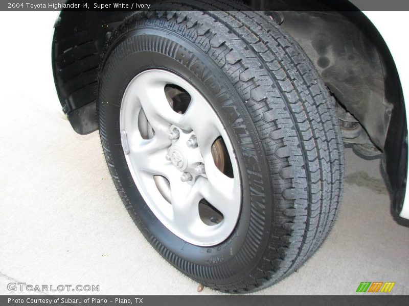 Super White / Ivory 2004 Toyota Highlander I4