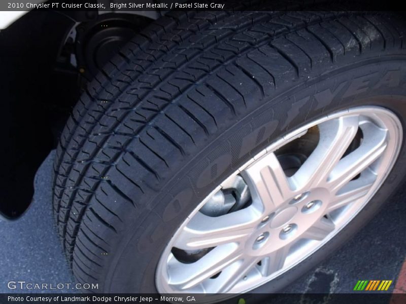 Bright Silver Metallic / Pastel Slate Gray 2010 Chrysler PT Cruiser Classic