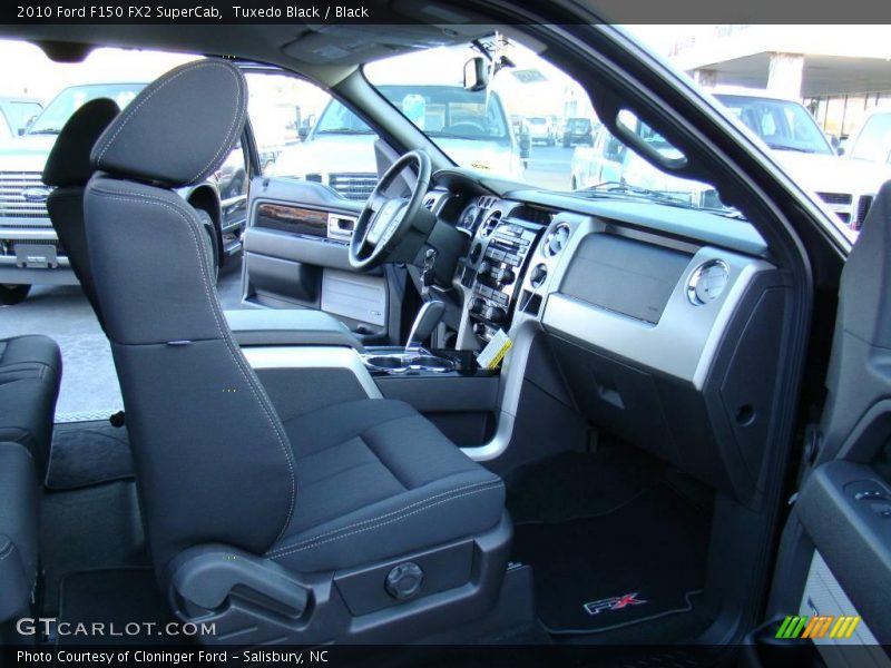 Tuxedo Black / Black 2010 Ford F150 FX2 SuperCab
