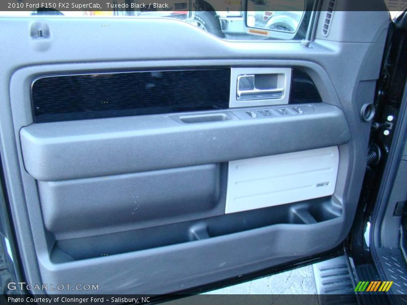 Tuxedo Black / Black 2010 Ford F150 FX2 SuperCab