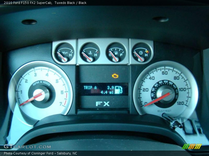 Tuxedo Black / Black 2010 Ford F150 FX2 SuperCab