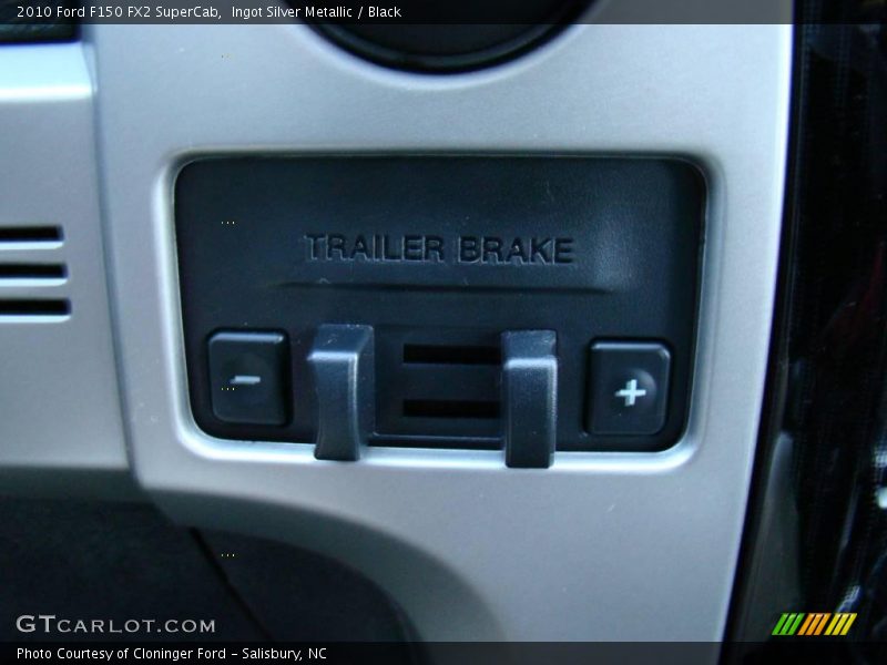 Ingot Silver Metallic / Black 2010 Ford F150 FX2 SuperCab