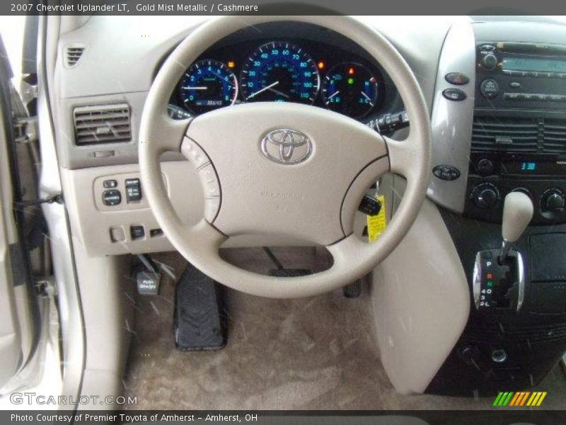 Gold Mist Metallic / Cashmere 2007 Chevrolet Uplander LT