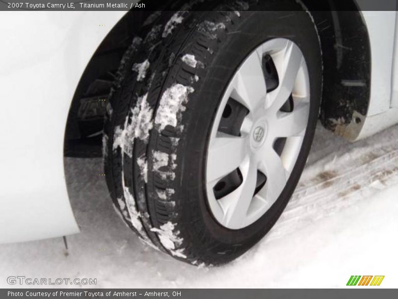 Titanium Metallic / Ash 2007 Toyota Camry LE