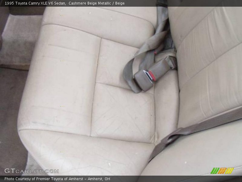 Cashmere Beige Metallic / Beige 1995 Toyota Camry XLE V6 Sedan