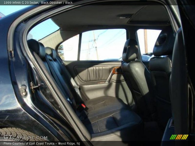 Black Obsidian / Black 1999 Infiniti G 20 Sedan