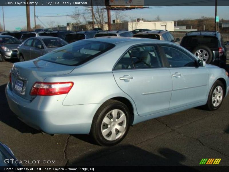 Sky Blue Pearl / Charcoal 2009 Toyota Camry LE