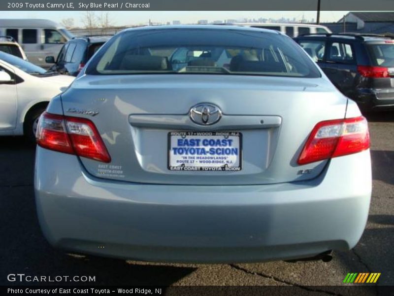 Sky Blue Pearl / Charcoal 2009 Toyota Camry LE
