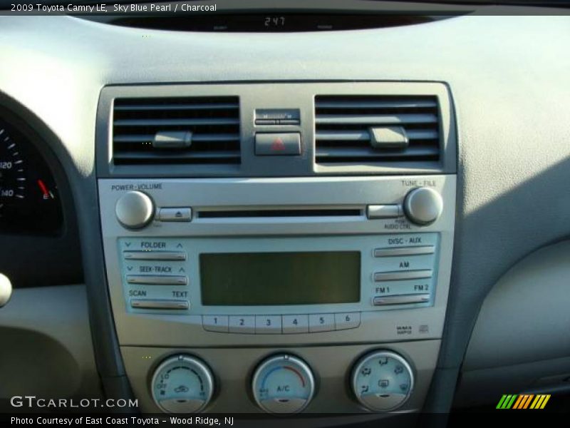 Sky Blue Pearl / Charcoal 2009 Toyota Camry LE