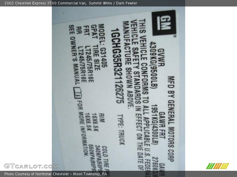 Summit White / Dark Pewter 2002 Chevrolet Express 3500 Commercial Van