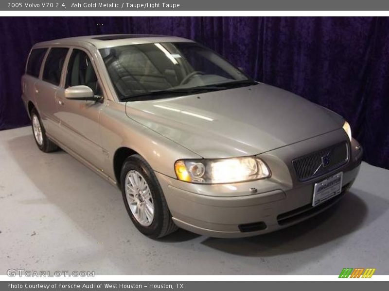Ash Gold Metallic / Taupe/Light Taupe 2005 Volvo V70 2.4
