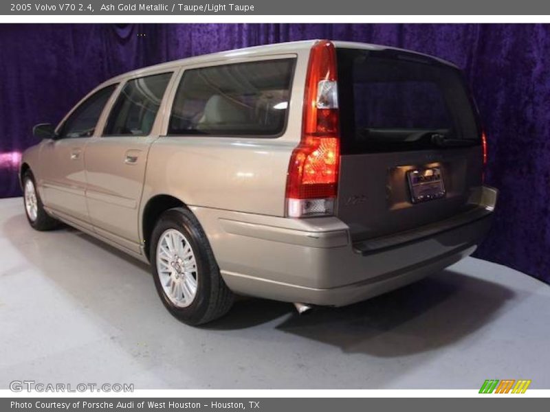 Ash Gold Metallic / Taupe/Light Taupe 2005 Volvo V70 2.4