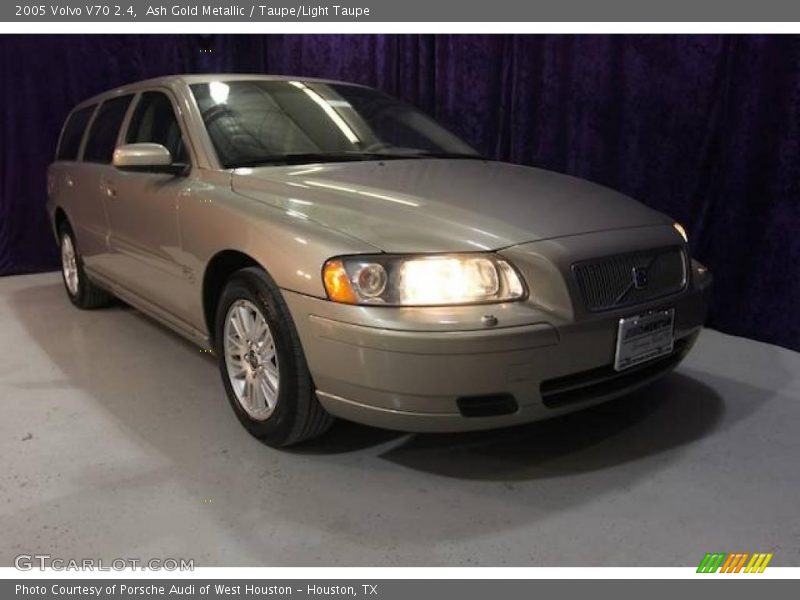 Ash Gold Metallic / Taupe/Light Taupe 2005 Volvo V70 2.4