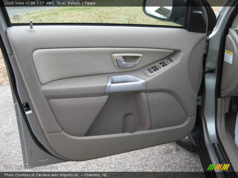 Silver Metallic / Taupe 2005 Volvo XC90 2.5T AWD