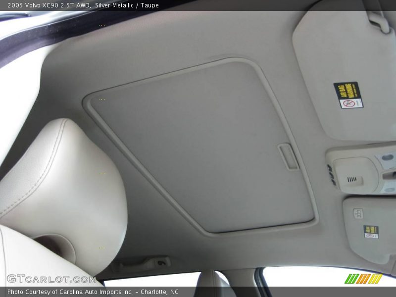 Silver Metallic / Taupe 2005 Volvo XC90 2.5T AWD