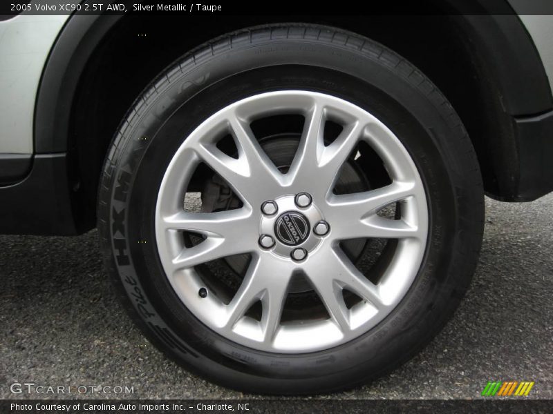 Silver Metallic / Taupe 2005 Volvo XC90 2.5T AWD