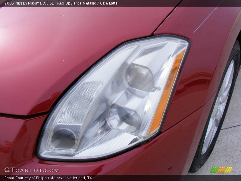 Red Opulence Metallic / Cafe Latte 2005 Nissan Maxima 3.5 SL