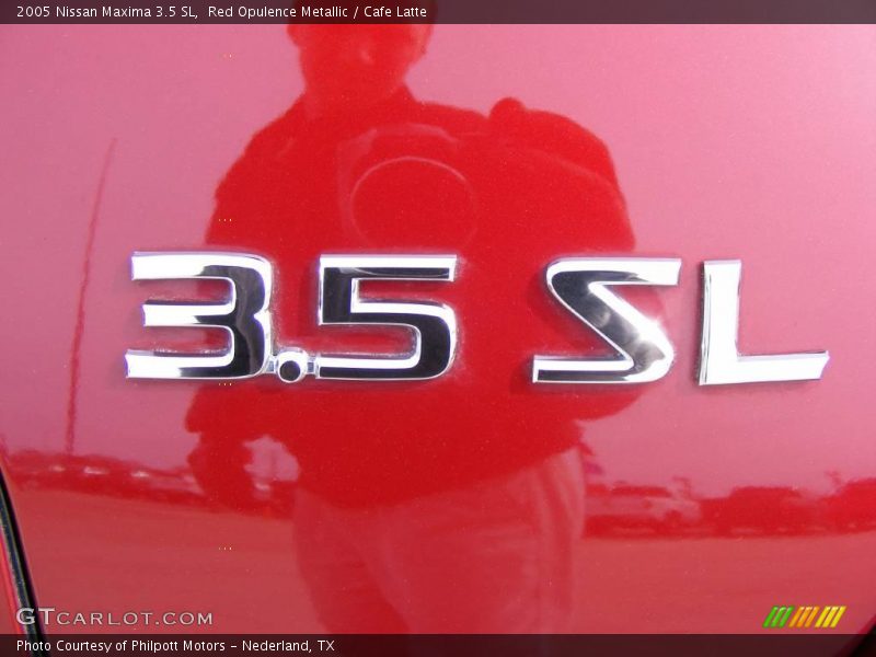 Red Opulence Metallic / Cafe Latte 2005 Nissan Maxima 3.5 SL