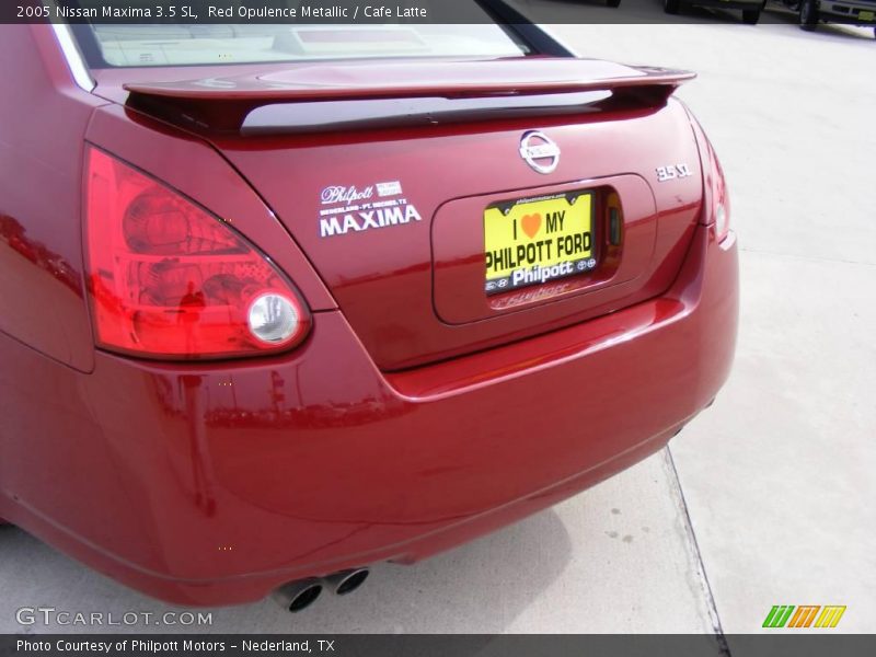 Red Opulence Metallic / Cafe Latte 2005 Nissan Maxima 3.5 SL