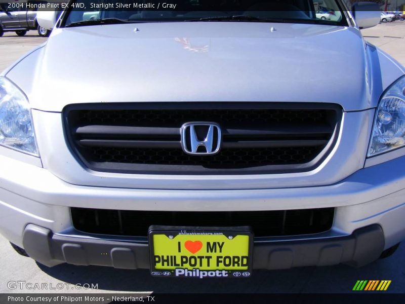Starlight Silver Metallic / Gray 2004 Honda Pilot EX 4WD