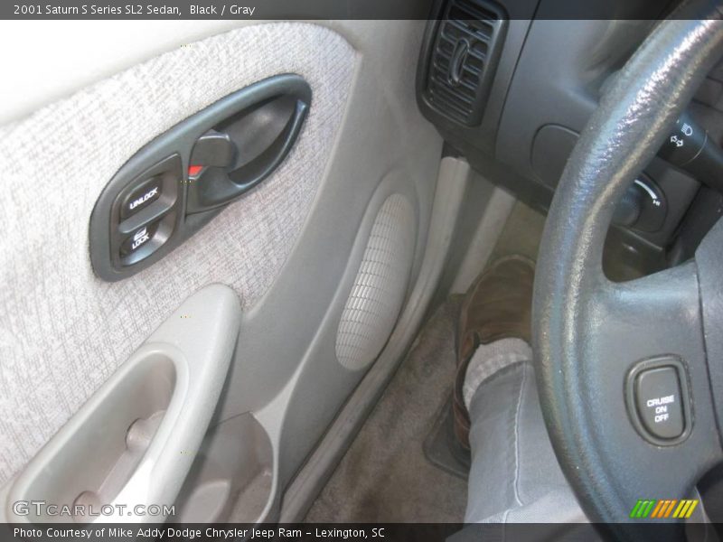 Black / Gray 2001 Saturn S Series SL2 Sedan