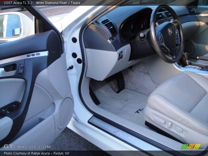 White Diamond Pearl / Taupe 2007 Acura TL 3.2