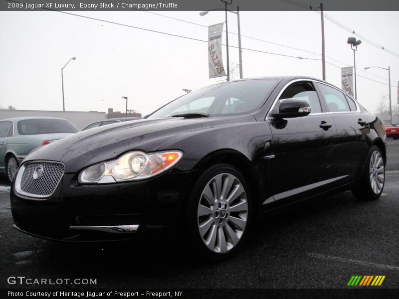 Ebony Black / Champagne/Truffle 2009 Jaguar XF Luxury