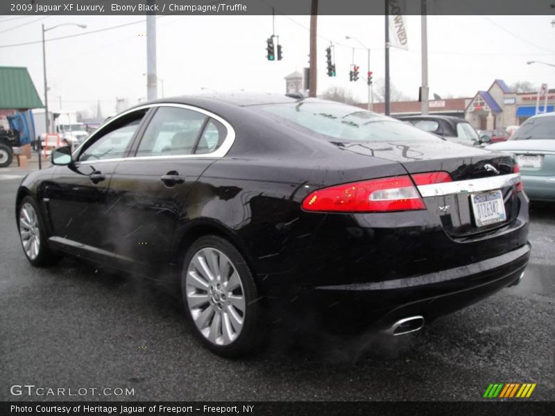 Ebony Black / Champagne/Truffle 2009 Jaguar XF Luxury
