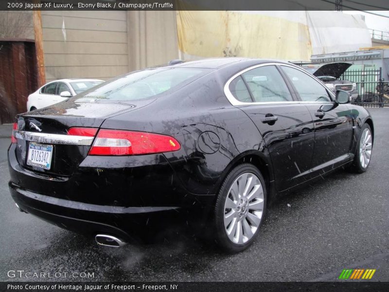 Ebony Black / Champagne/Truffle 2009 Jaguar XF Luxury