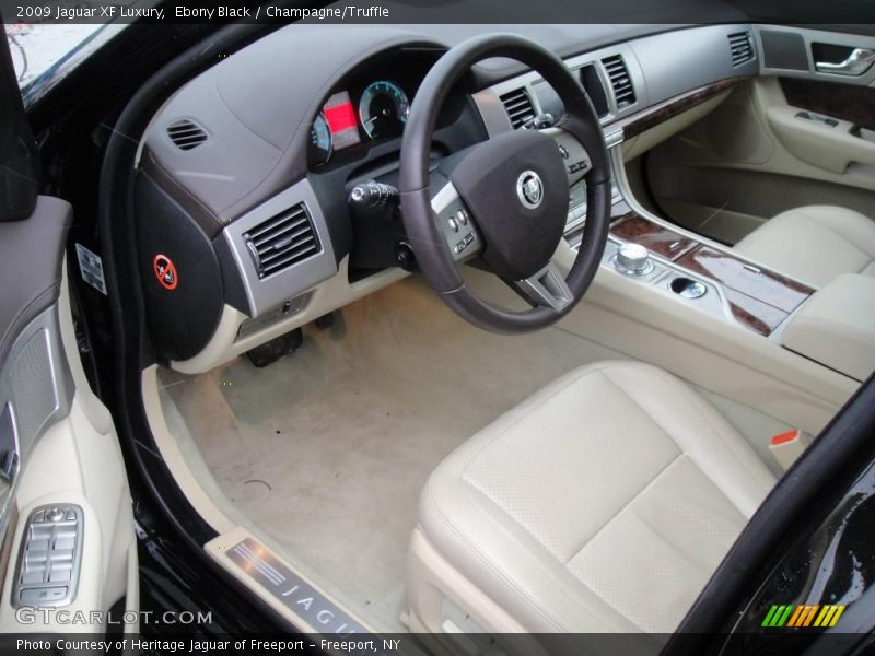Ebony Black / Champagne/Truffle 2009 Jaguar XF Luxury