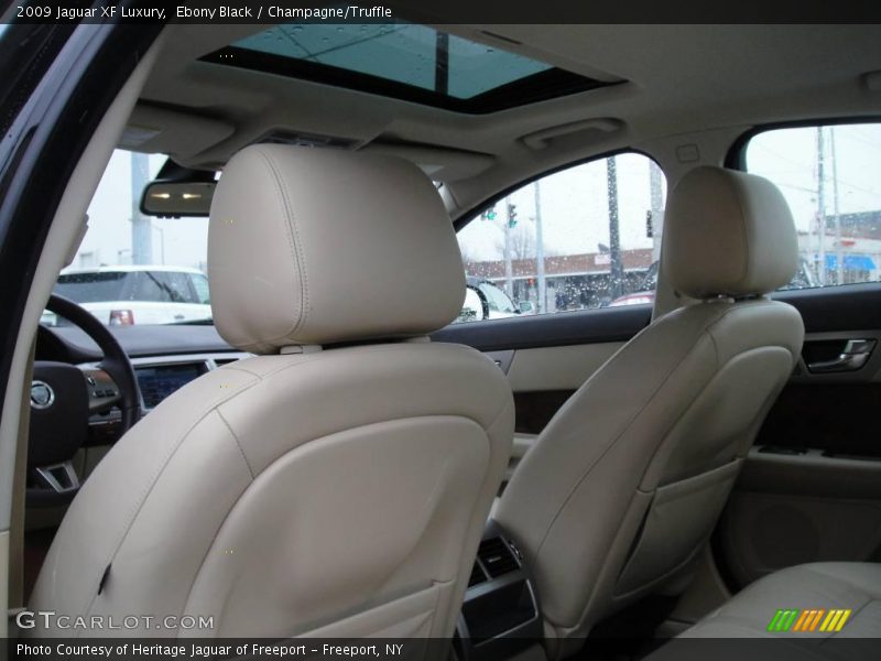 Ebony Black / Champagne/Truffle 2009 Jaguar XF Luxury