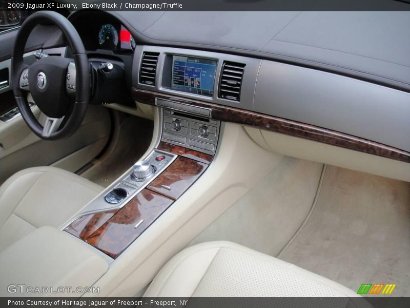 Ebony Black / Champagne/Truffle 2009 Jaguar XF Luxury