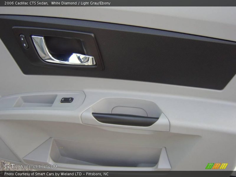 White Diamond / Light Gray/Ebony 2006 Cadillac CTS Sedan