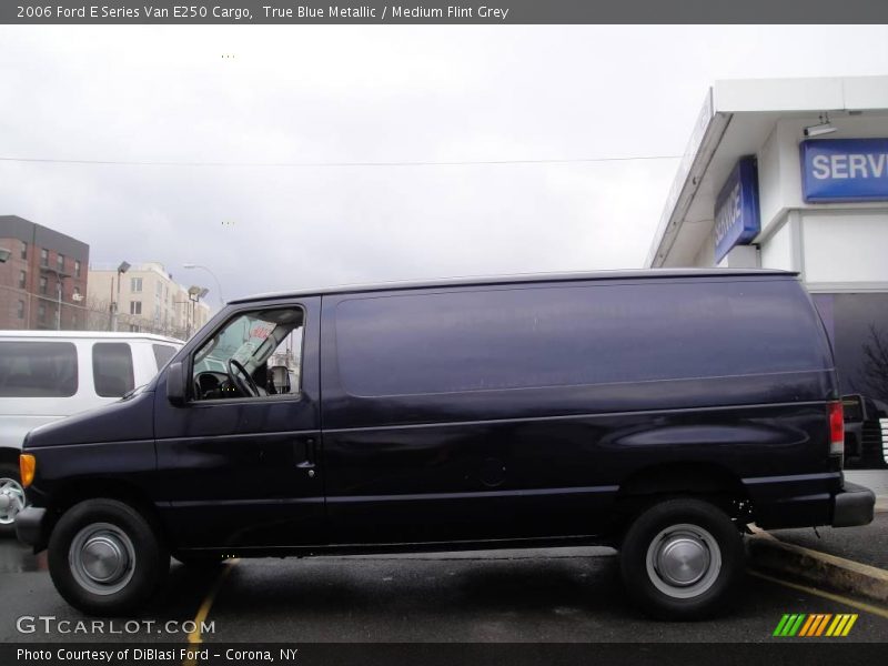 True Blue Metallic / Medium Flint Grey 2006 Ford E Series Van E250 Cargo