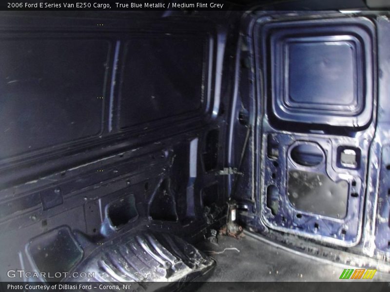 True Blue Metallic / Medium Flint Grey 2006 Ford E Series Van E250 Cargo