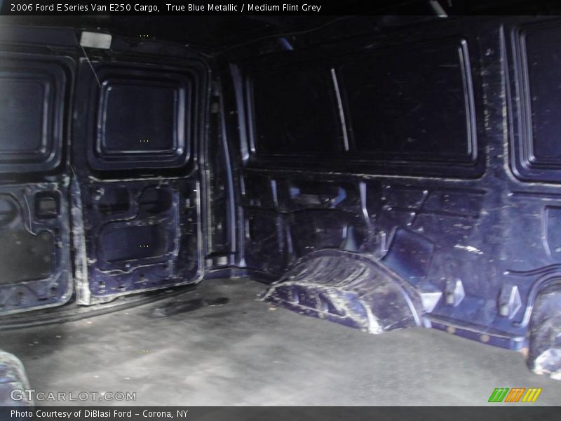 True Blue Metallic / Medium Flint Grey 2006 Ford E Series Van E250 Cargo