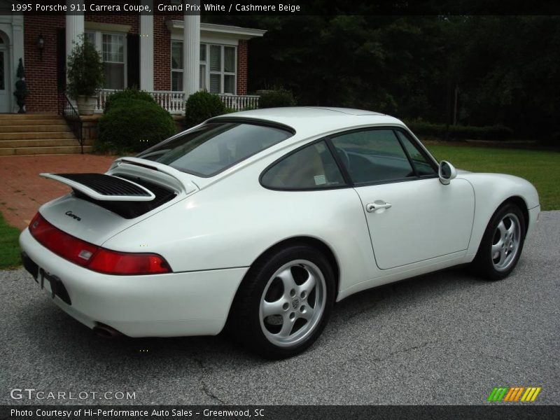 Grand Prix White / Cashmere Beige 1995 Porsche 911 Carrera Coupe