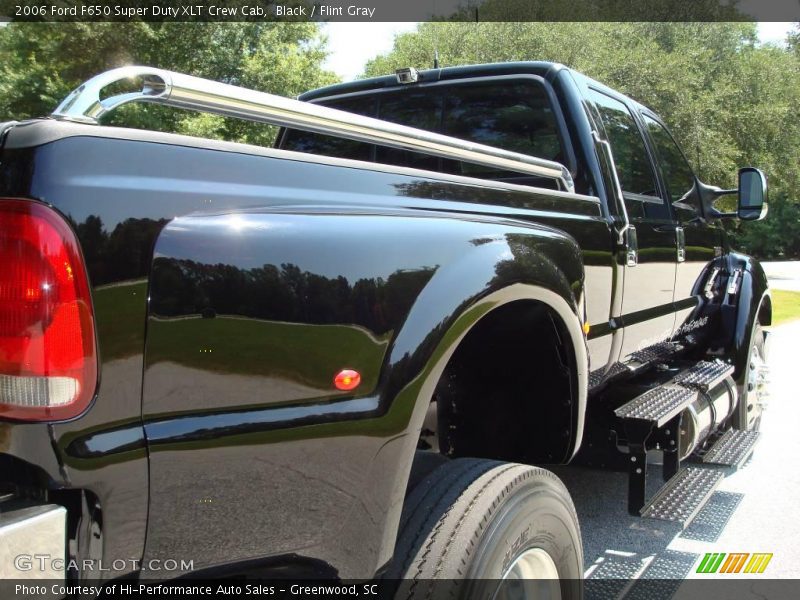 Black / Flint Gray 2006 Ford F650 Super Duty XLT Crew Cab