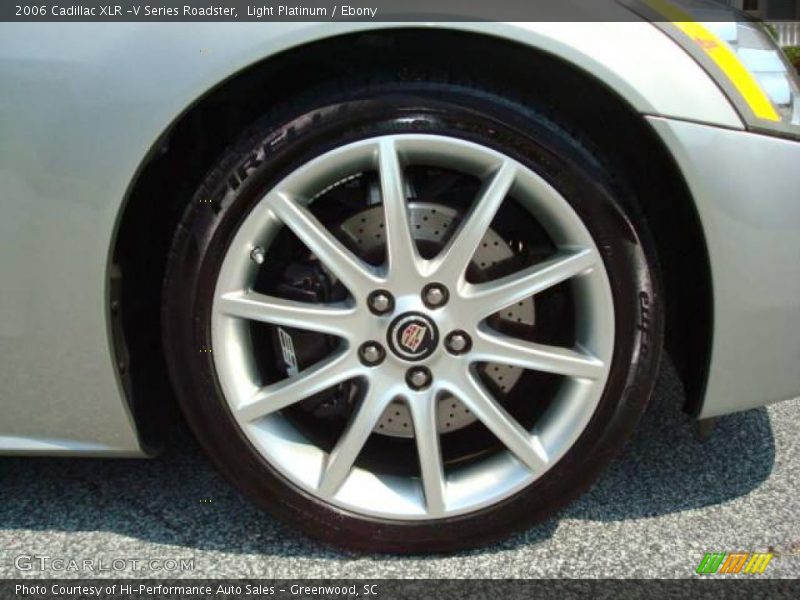 Light Platinum / Ebony 2006 Cadillac XLR -V Series Roadster