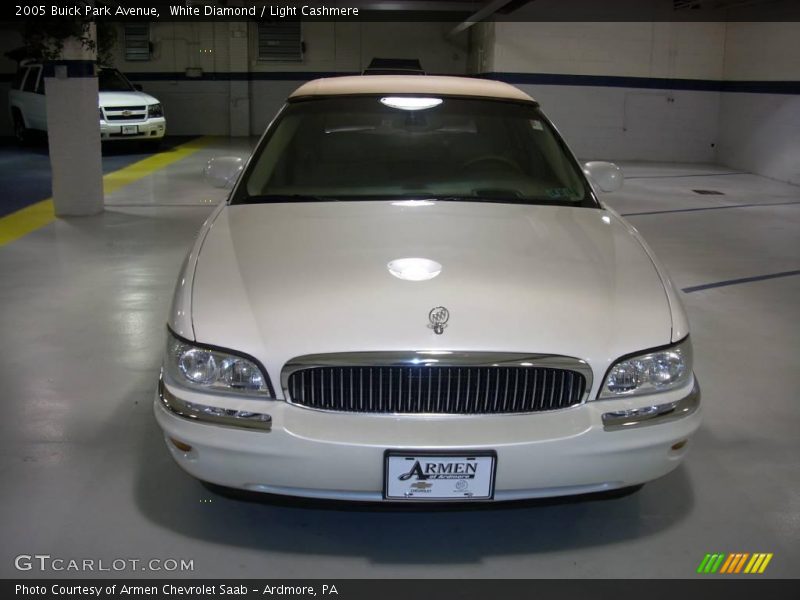 White Diamond / Light Cashmere 2005 Buick Park Avenue