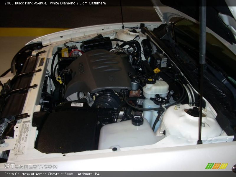 White Diamond / Light Cashmere 2005 Buick Park Avenue