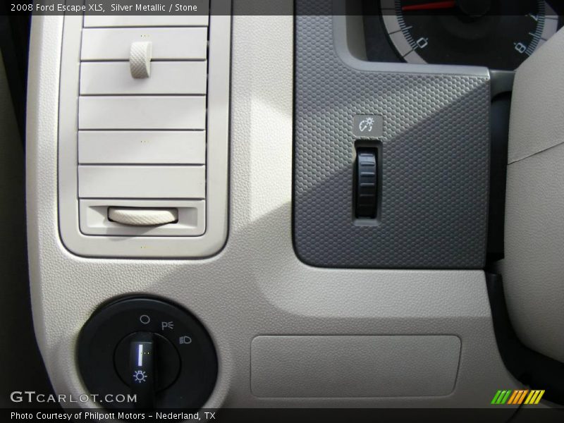 Silver Metallic / Stone 2008 Ford Escape XLS