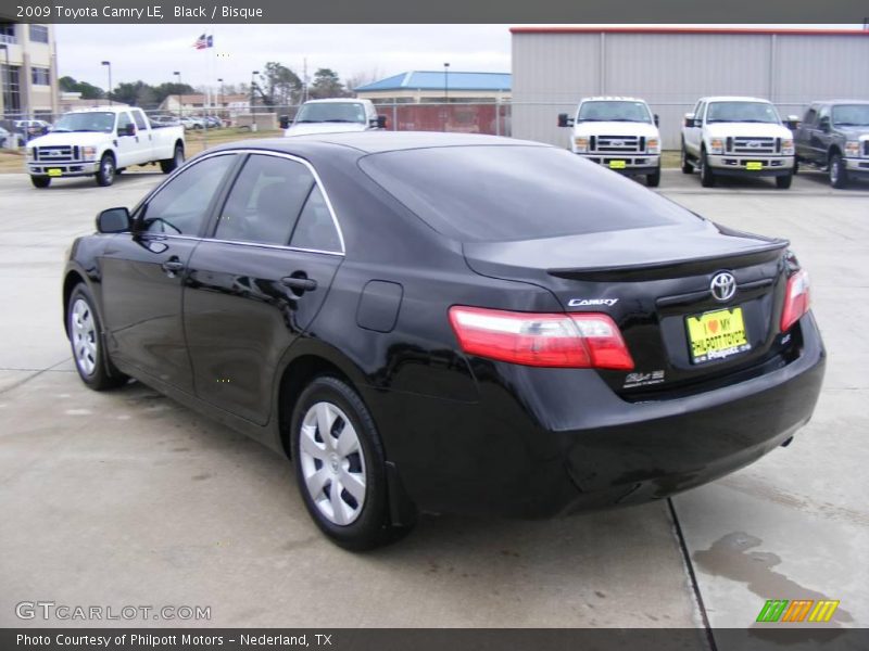 Black / Bisque 2009 Toyota Camry LE